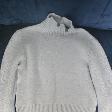 Zara Pullover