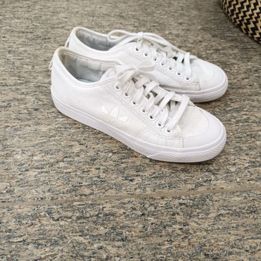 Sneakers Adidas bianche