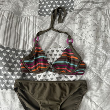 Bikiniset 2000er