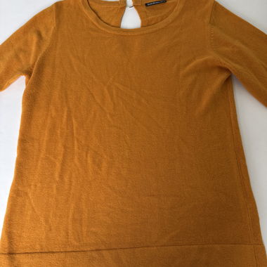 Pull orange Janina avec détail au dos