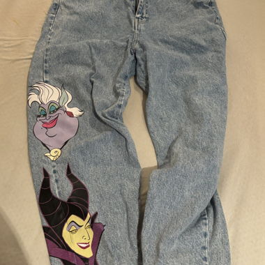 Bershka Jeans „Disney Villains“ 38