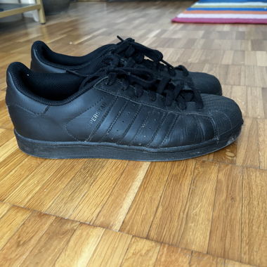 Adidas Superstar