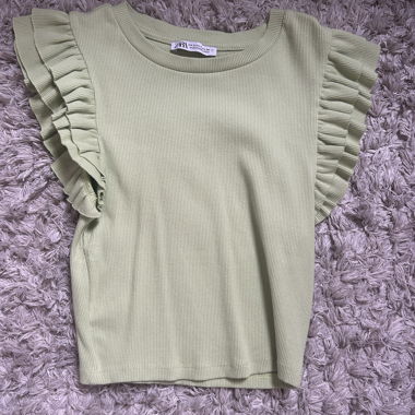 Zara Ruffle Kurzarm-Top