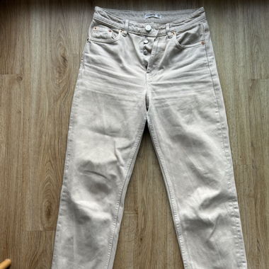 Creme farbene jenas Pull&Bear