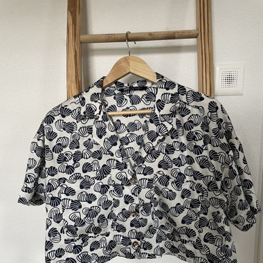 Chemise courte