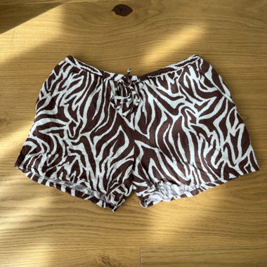 Zebra printed shorts XS