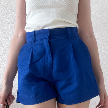 Blaue Leinen Shorts