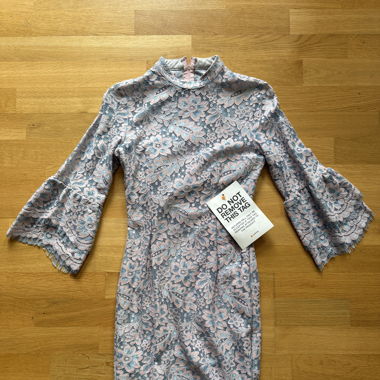 PAPER DOLLS Kleid 