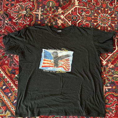 T-shirt noir avec motif d'aigle
