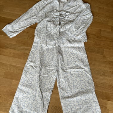 Pyjama d’intérieur avec laçage