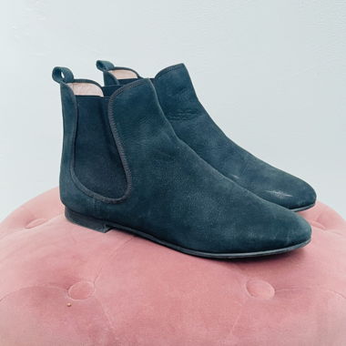 Black Chelsea Boots Pretty Ballerina