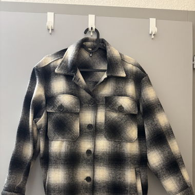 Schwarz/Weisse Jacke