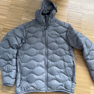 Peak Perfomance Daunen Jacke