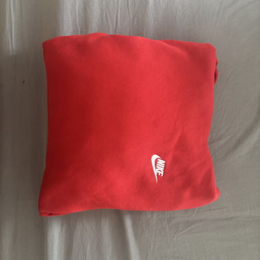 Red Nike Pullover