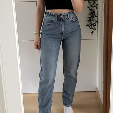 Mom Jeans