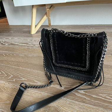 Zara Tasche