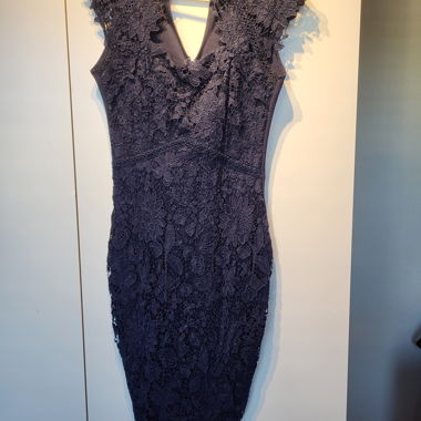 Spitzenkleid dunkelblau Sista Glam