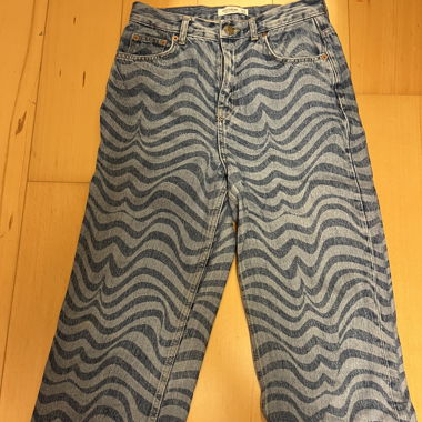 Pull&Bear printed jeans