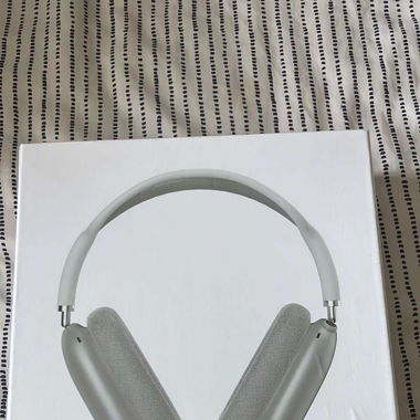 Air pods max 