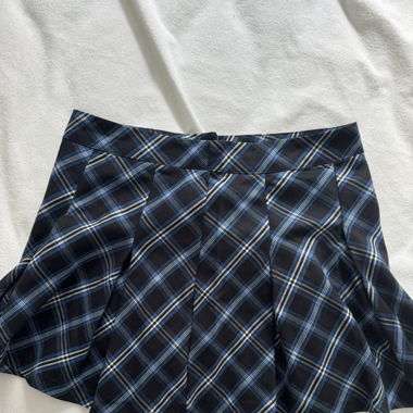 Mini schoolgirl rock
