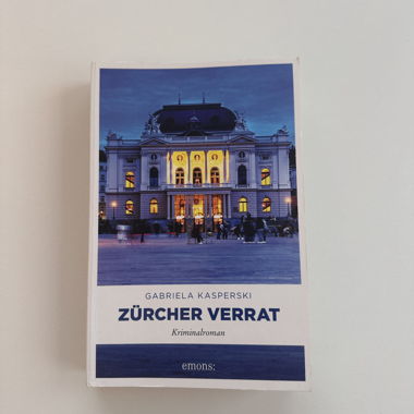 Libro di Gabriela Kasperski