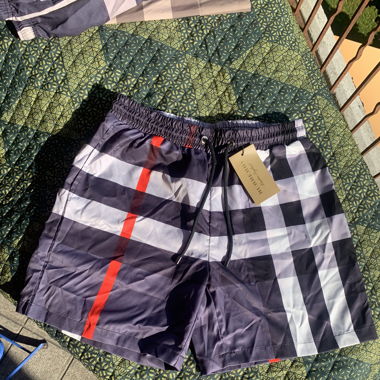 Burberry Shorts Blue 