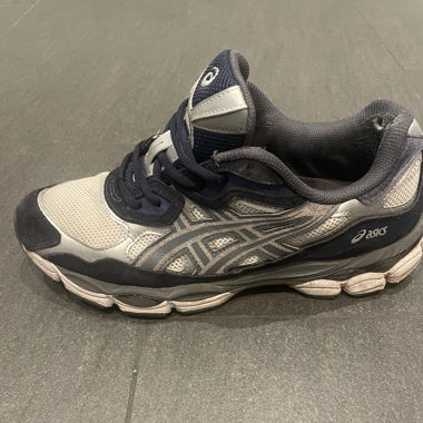 ASICS GEL NYC YANKEES