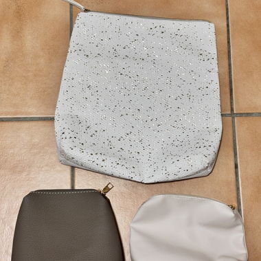 3 trousse per trucco