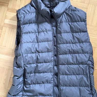 Uniqlo Puffer Vest