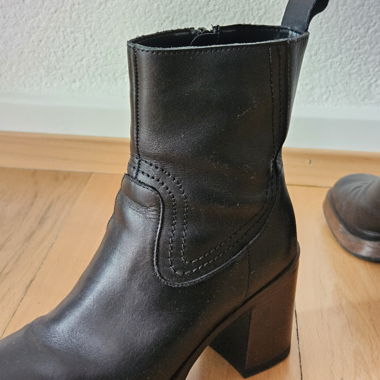 Schöne Stiefeletten Gr. 36