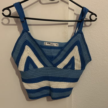Top bleu mignon