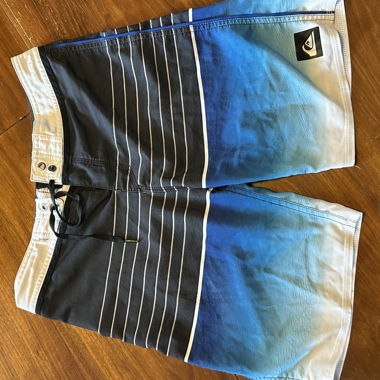 Shorts de surf Quiksilver