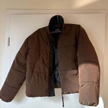 ZARA Women’s Puffer Jacket – CHF 30.–