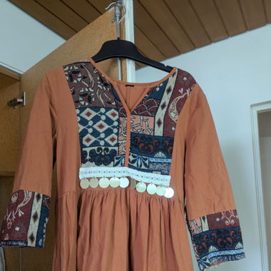 Indie Kleid aus Baumwolle Größe 36
