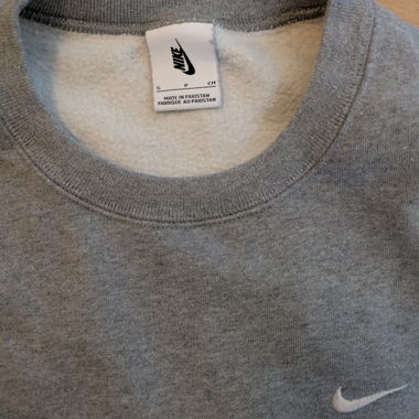 Sweatshirt Nike gris