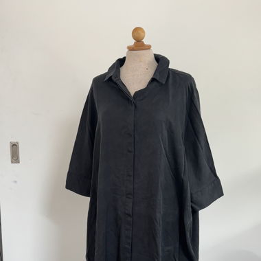 COS Blusenkleid (grau-schwarz)