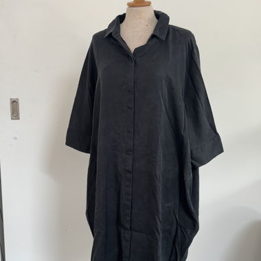 COS Blusenkleid (grau-schwarz)
