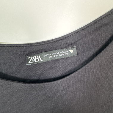 Black Cashmere Uniqlo Sweater XS