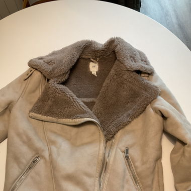 Beige Shearling Winterjacke
