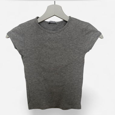 trois crop-tops doux