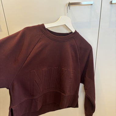 Nike Dri-FIT Cropped Pullover