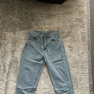 Mom Jeans