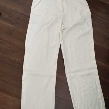 Pantalon en tissu couleur crème