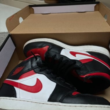 Jordan 1 red original