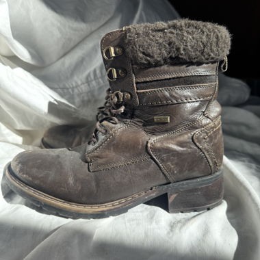 Bottes en cuir pour femme, taille 36