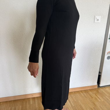 Robe longue noire Zara