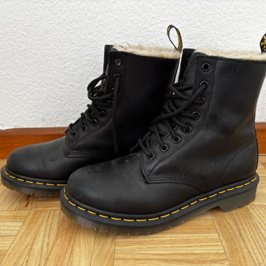 Bottes noires Dr. Martens (38)