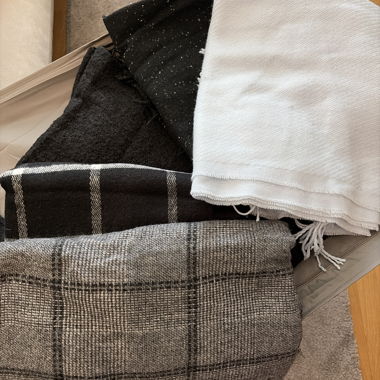 Black and White Scarf Set