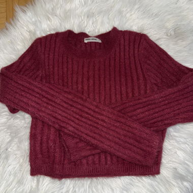 Red cherry sequin crop top knit 
