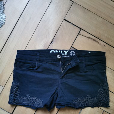 Shorts schwarz 